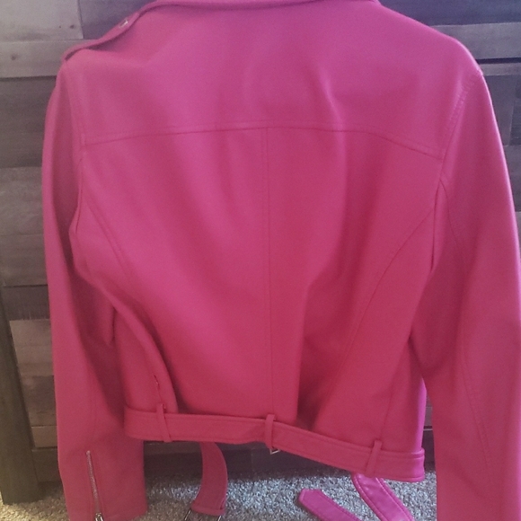 Levi's Women's Bright Pink Leather Jacket - Picture 2 of 5